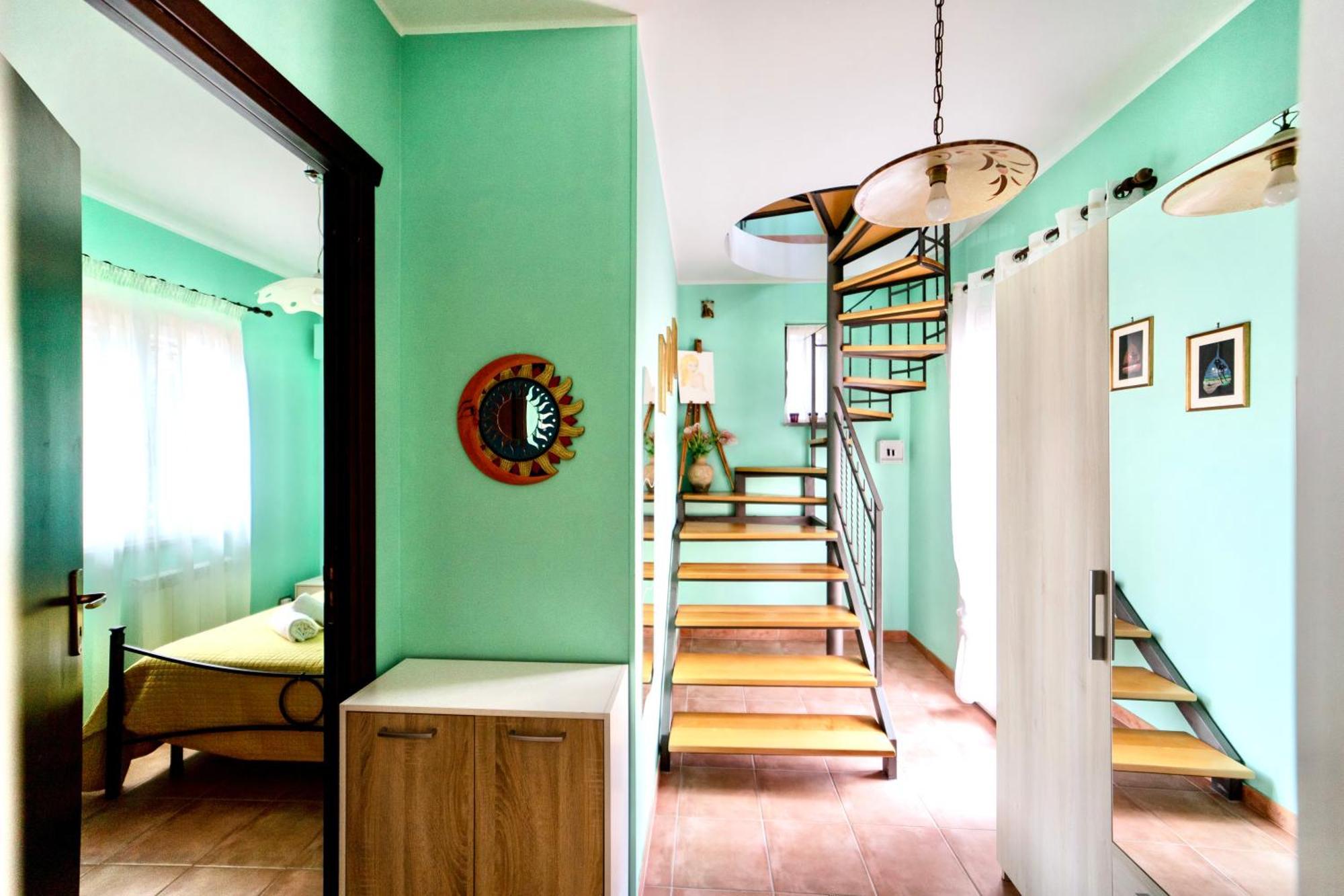 Villa Melany Casa Vacanza ปิเอดิมอนเต เอตเนโอ ภายนอก รูปภาพ