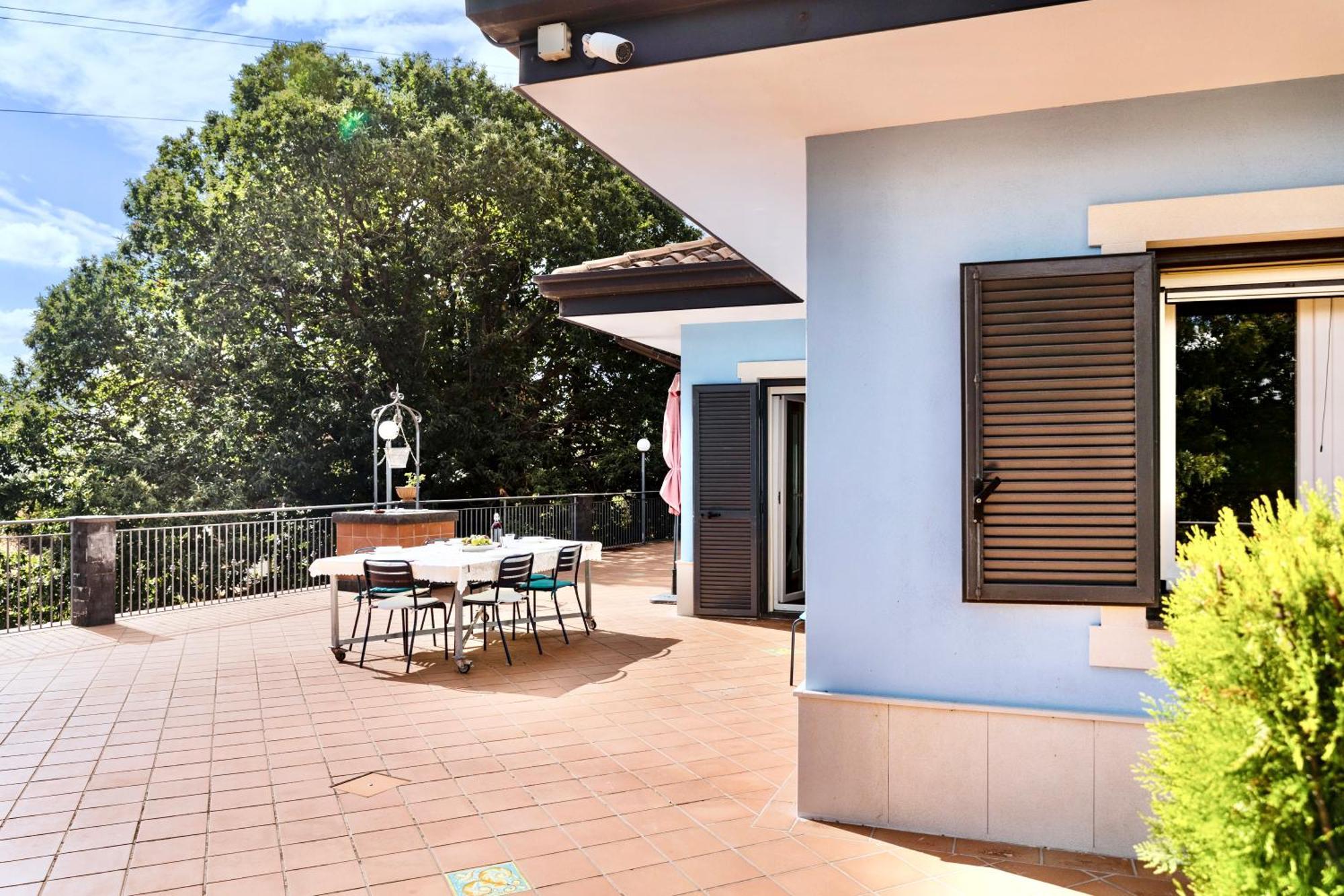 Villa Melany Casa Vacanza ปิเอดิมอนเต เอตเนโอ ภายนอก รูปภาพ